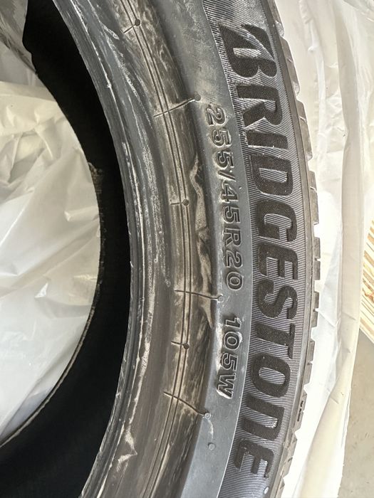 Anvelope iarna 255/45/20,Bridgestone Blizzak