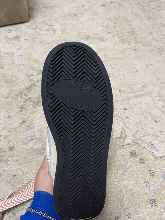 Adidasi Steve Madden