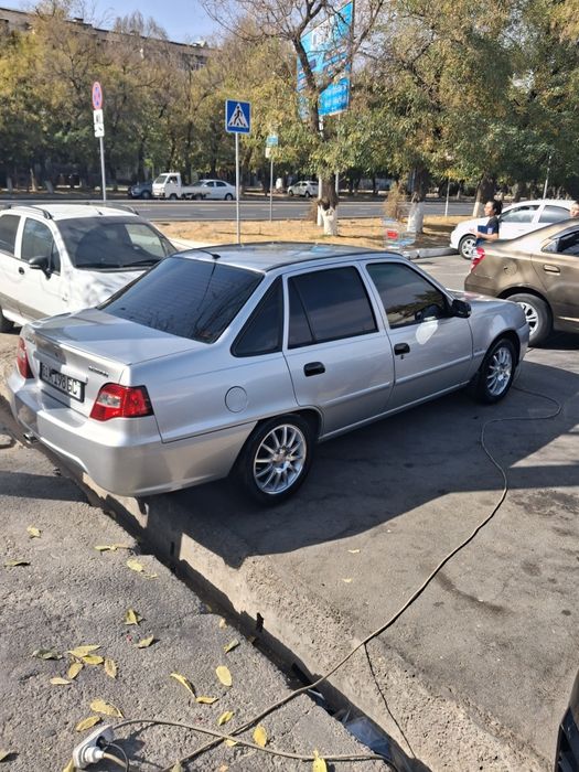 Продам нексия 2 1.6L в идеальном состоянии. СРОЧНО!!!