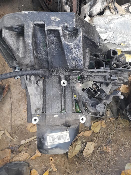 Megane 3 pompa motorina/injectie si alte piese