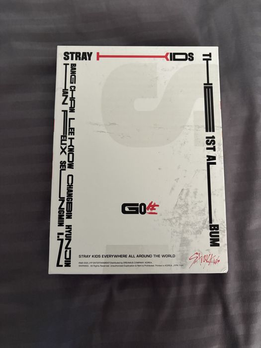 Stray Kids „GO LIVE“ Албум