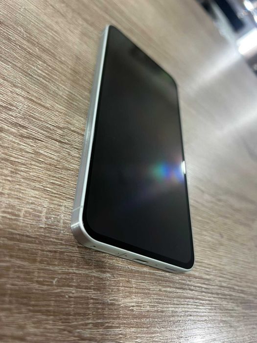 Samsung A56 5g перфектен