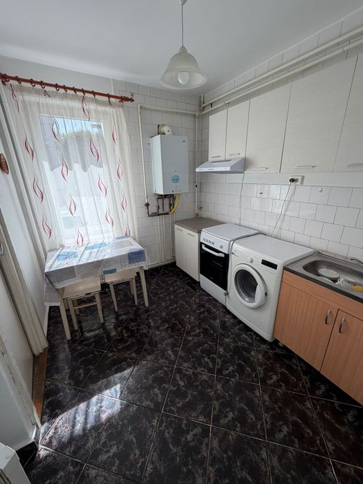 Apartament cu o camera CHIRIE - tg mures, pe termen lung