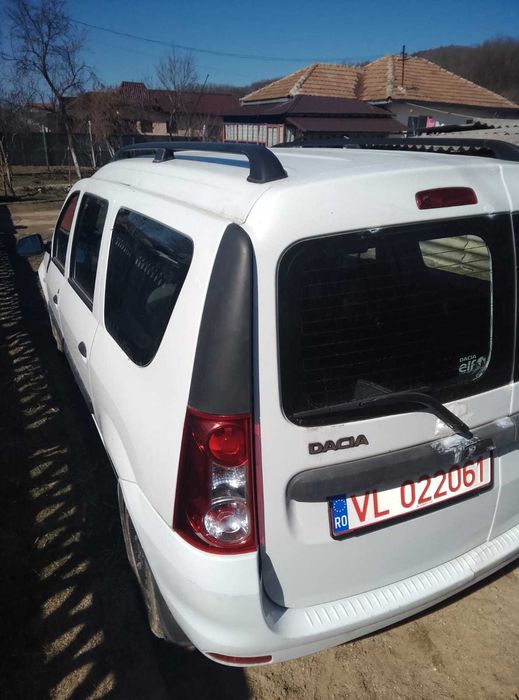 Dacia Logan mcv 16 mpi 2012