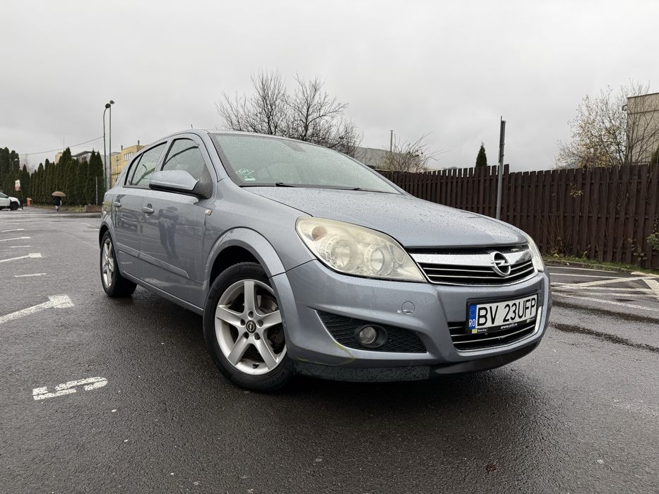 Se vinde Opel Astra H