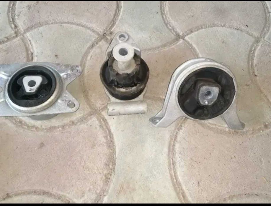 Vând suporți motor roata rezerva, telescoape haion  Opel astra g 2003