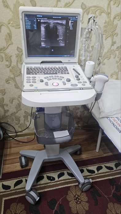 УЗИ аппарат сотилади
