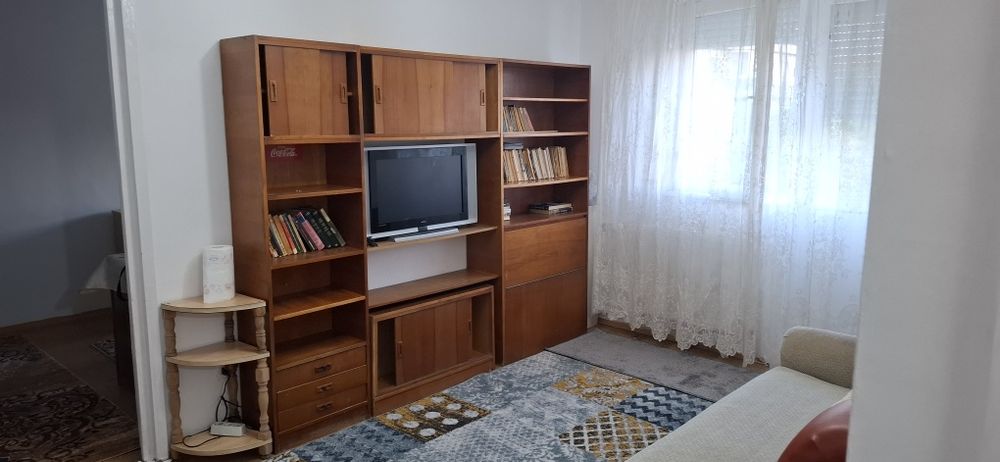 Apartament de închiriat