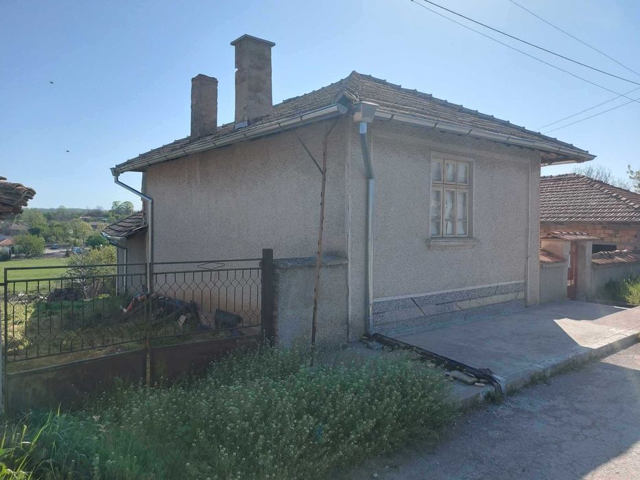 Продава се Къща в с. Васил Левски, Област Търговище - 100 кв.м за 536 €/кв.м - Снимка #11