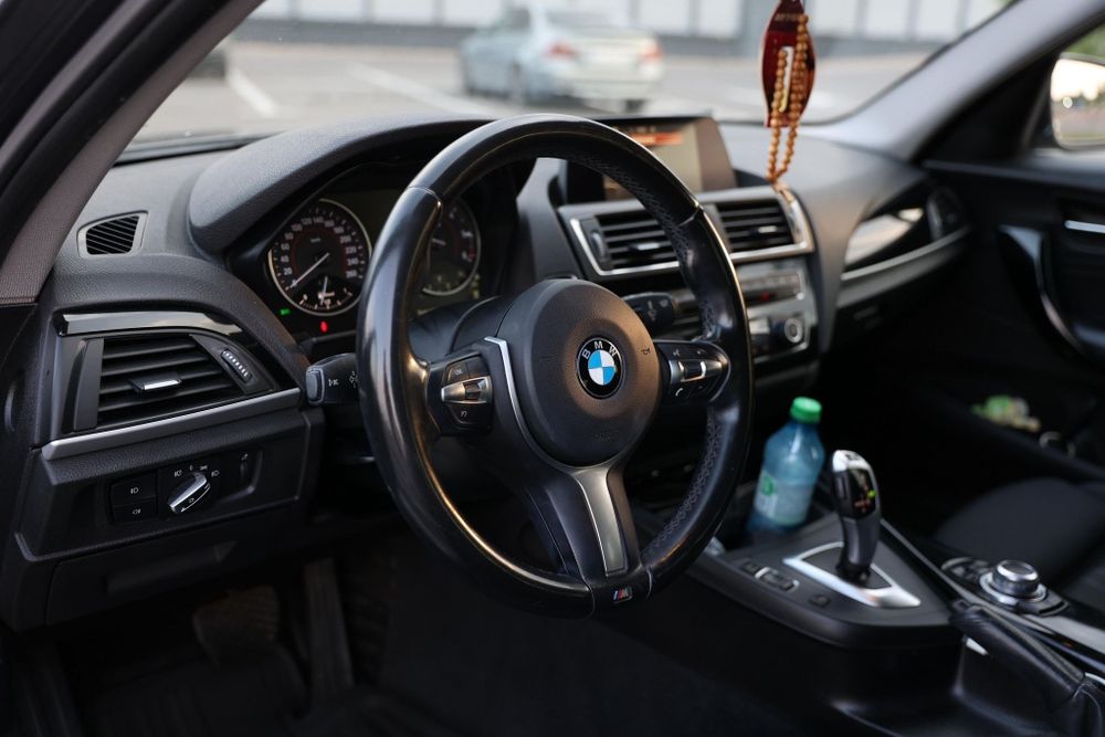 BMW seria 1 Sport  2016
