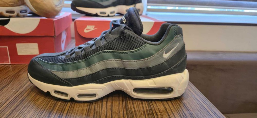 Nike AirMax 95 кожа / текстил