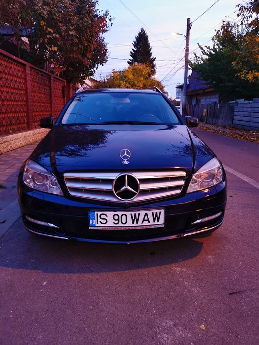 Vând Mercedes-Benz c class w204 2010 t-wagon  face-lift