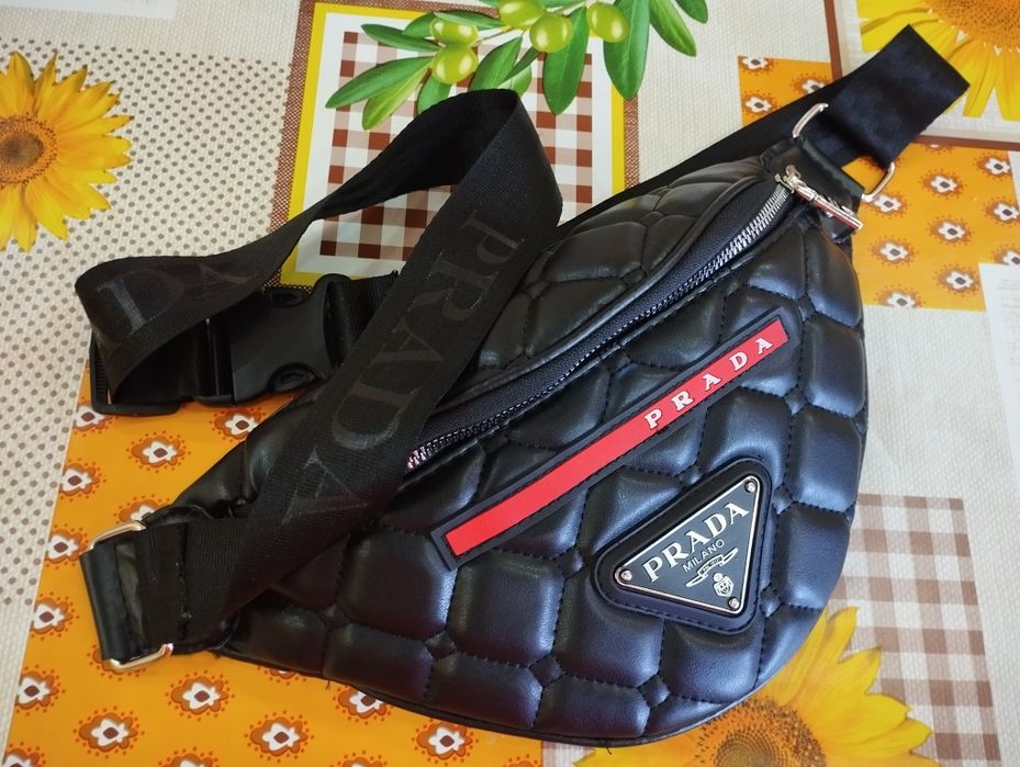 Мъжка чанта Prada