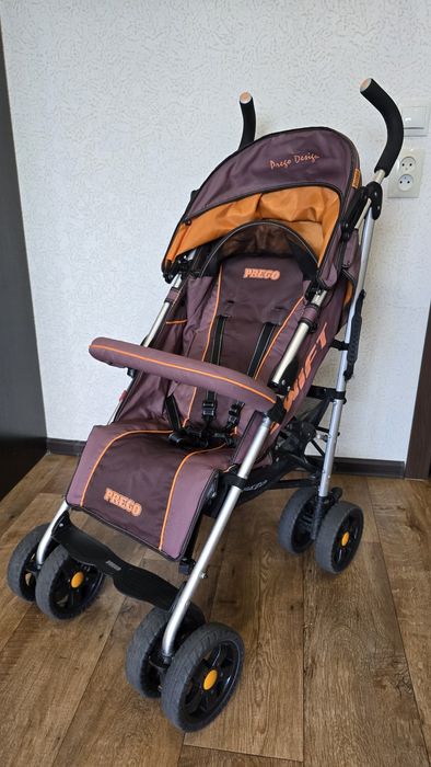 Прогулочная коляска трость