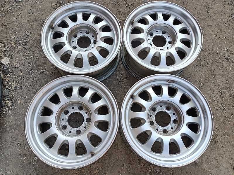 Продам оригинальные  диски "31 стиль" на БМВ 5 е39