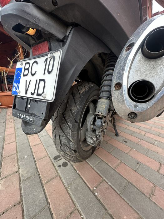 De vanzare honda t400