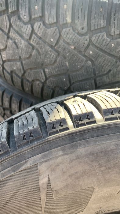 Продам зимнии шины PIRELLI 265/65/17