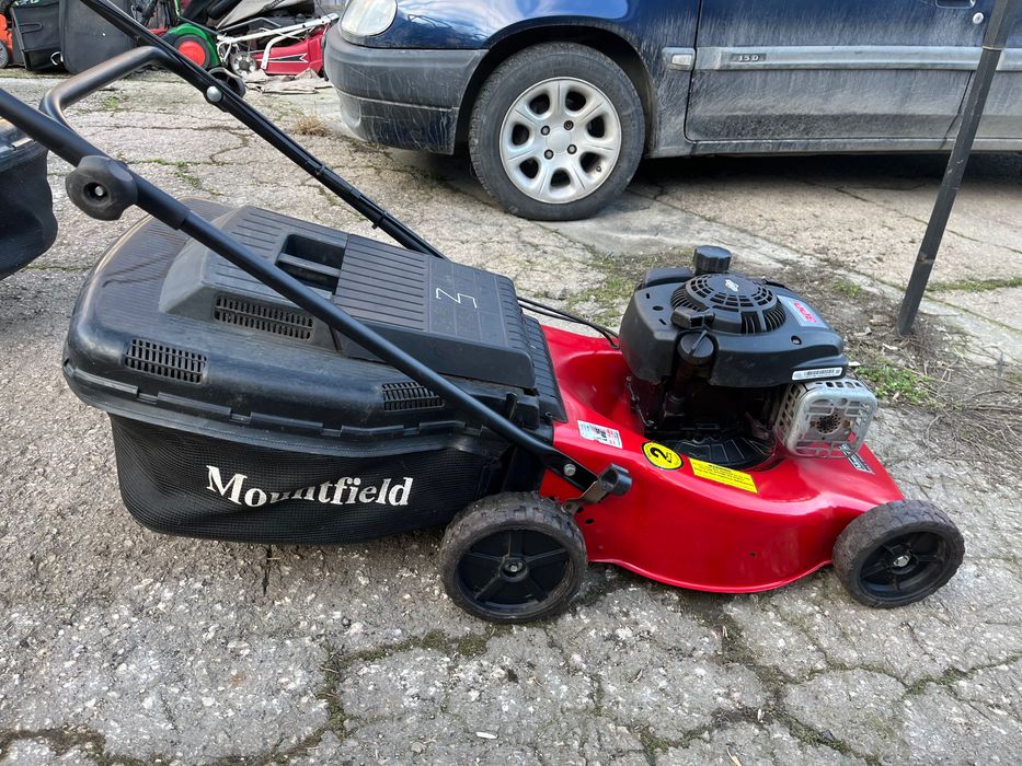 1: Самоходна моторна косачка Mountfield 4.7 hp