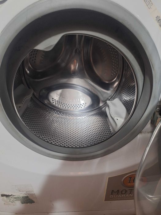 Пералня Аристон 11 кг.