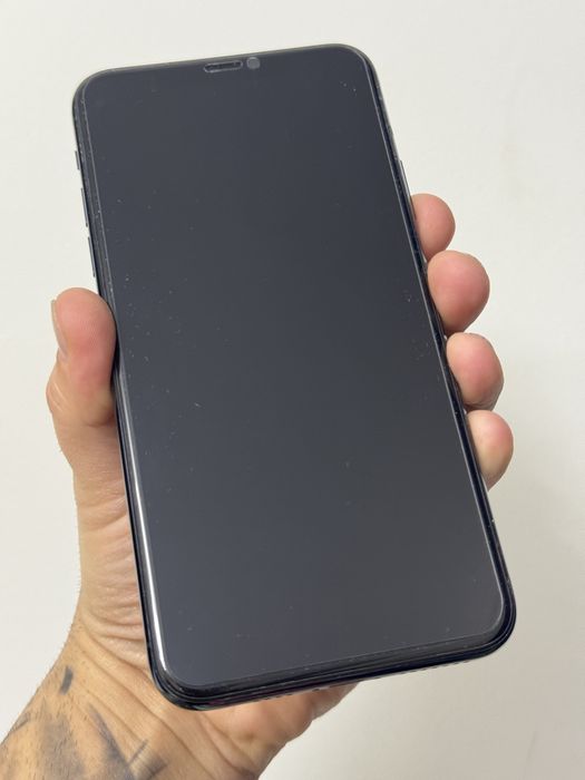 Apple iPhone 11 Pro Max, 64GB Midnight Green Neverlocked Impecabil 90%
