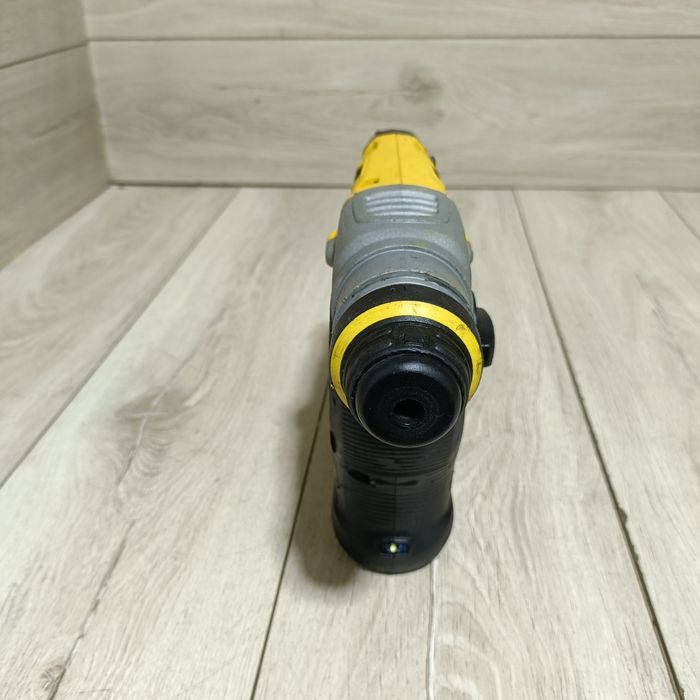 Rotopercutor Sds plus DeWalt DCH 273