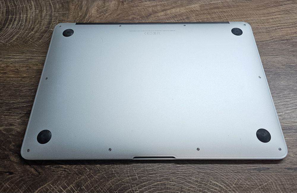 Лаптоп MacBook air 13-2017