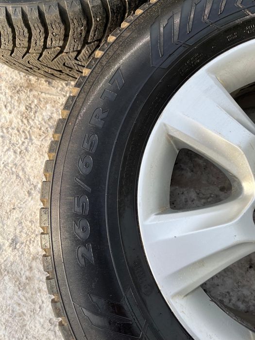 Диски с Шинами  р17  от Прадо