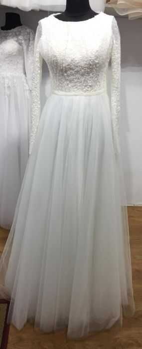 Rochie mireasa (o dată purtată, 3 ore)