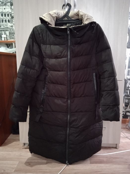 Продам зимнюю куртку