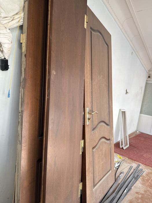 MDF эшиклар сотилади буйи 2 метр энига 80см, қалинлиги 5.5см