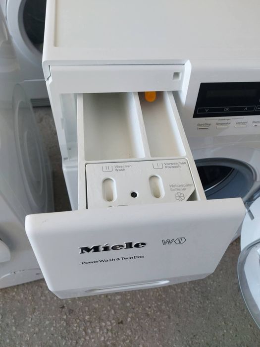 Пералня Miele W1  Power Wash 8кг
Цена:490евро
Капацитет на пране 8 кг.