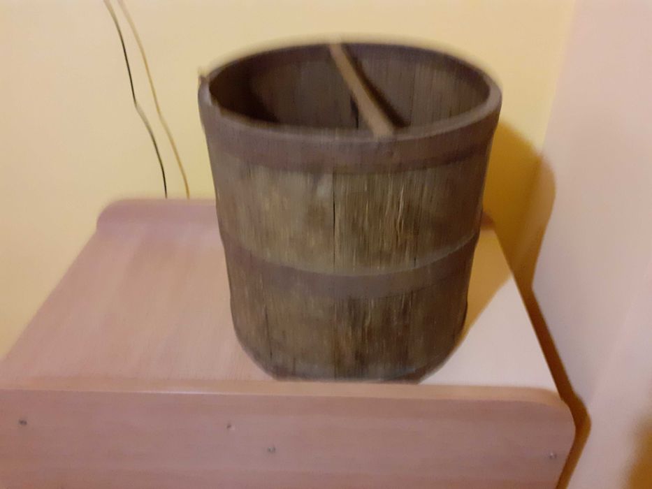 дървена крина за зърно