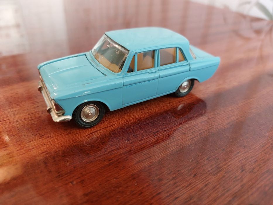 Москвич 408 АЗЛК А1 Медицинский 03 без Made in Номерная СССР Агат Тант