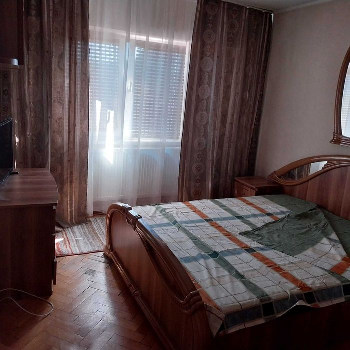 Apartament 2 camere central Zavoi