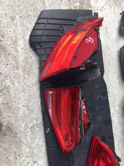 Stop  Stanga  Dreapta Audi A4 B8 An 2007/2009 Set Complect