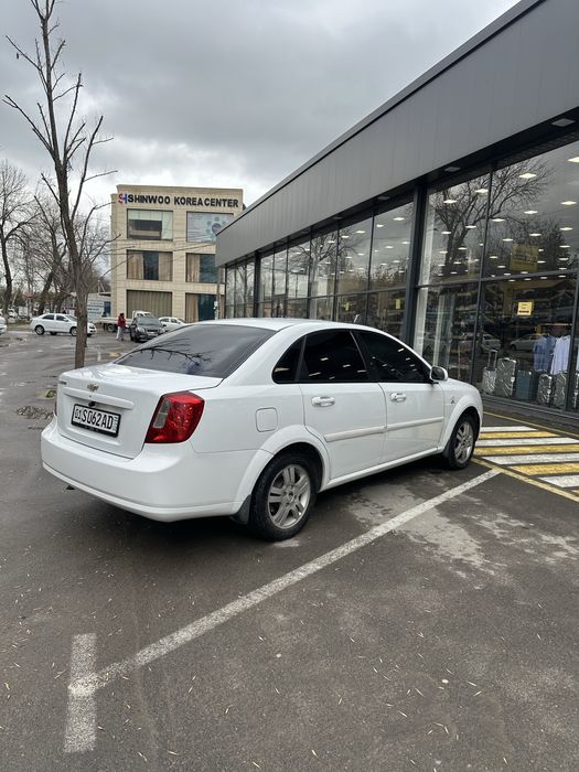 Ласетти Автомат 2009 года