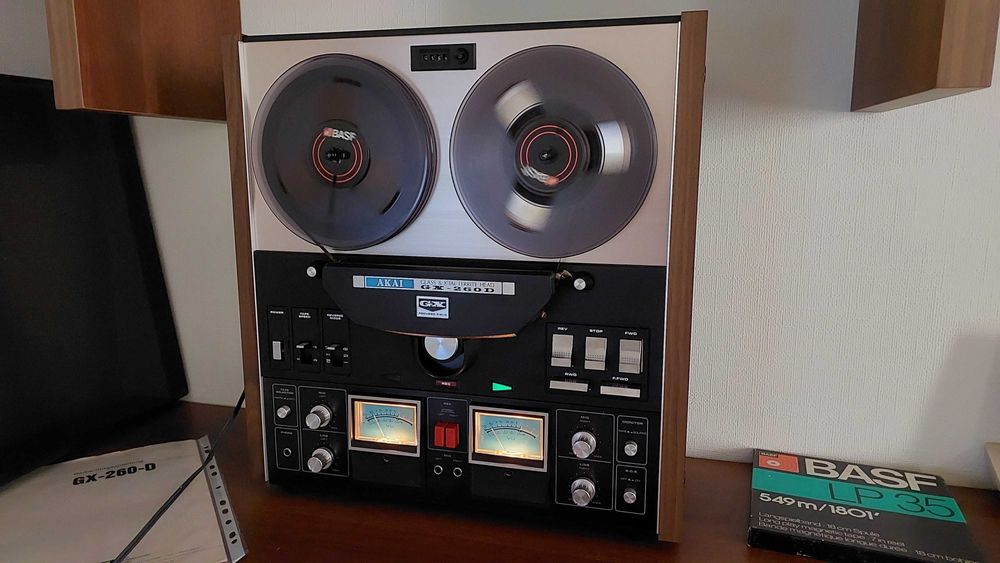 Катушечный  Akai