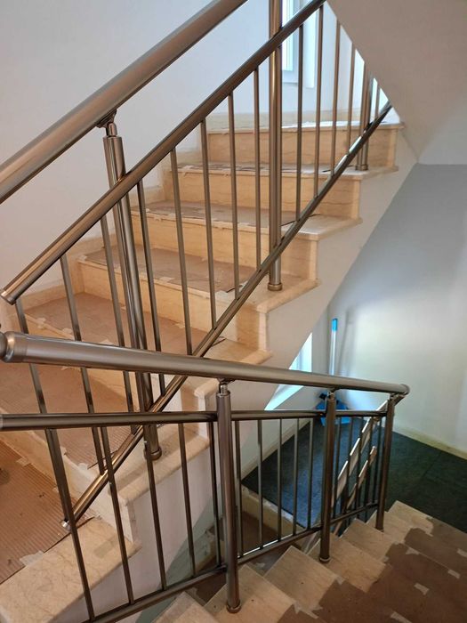 Алуминиеви парапети доставка и монтаж!