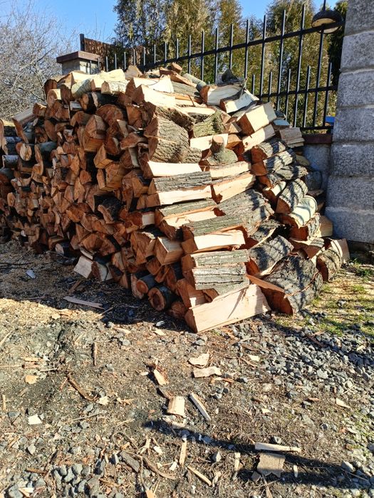 Vind lemne de foc sparte