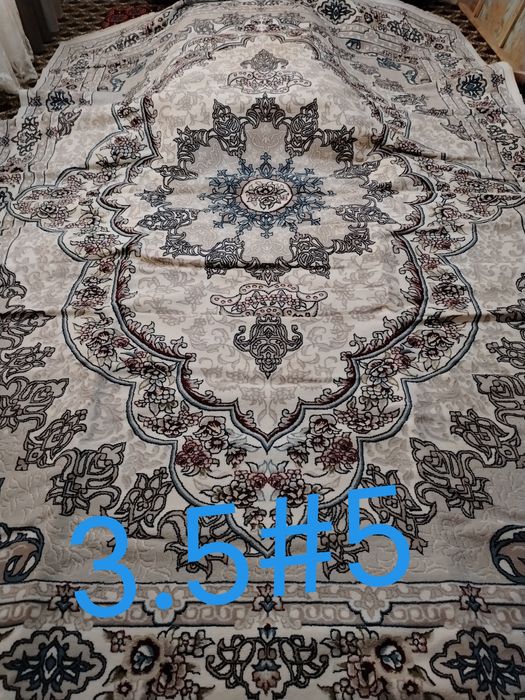 Gilem satiladi baxasi kelisimli