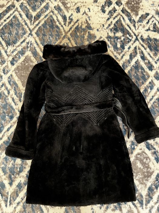 Продам мутоновую шубу