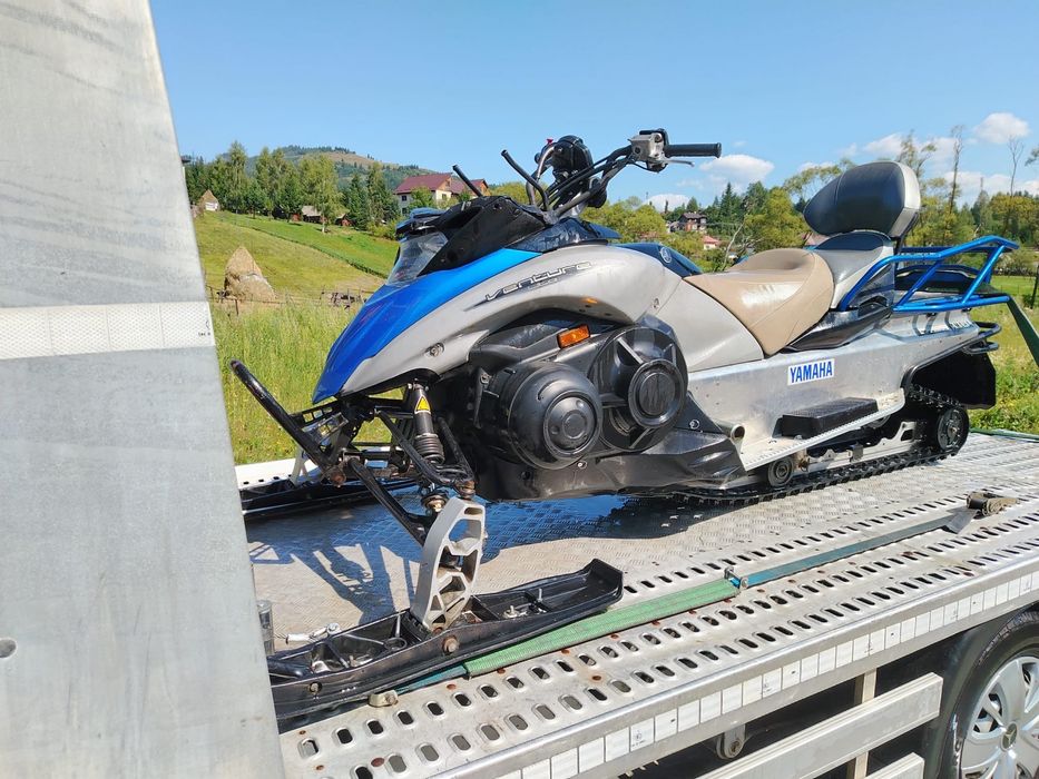 Vand sau schimb snowmobile Yamaha