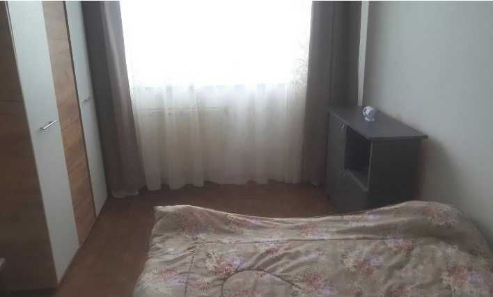 Închiriez cameră zona Orizont Piața Sud