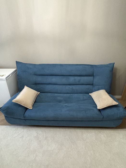 Диван и кресло Россия