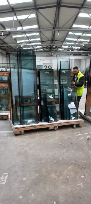 Tamplarie PVC / aluminiu /Inchidere balcoane , terase /pergole...