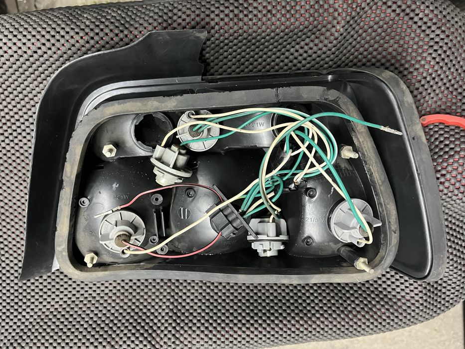 Задние фонари BMW e39