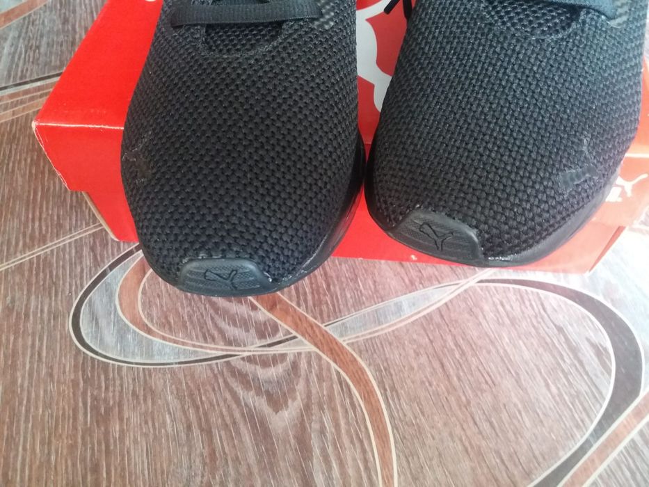 Продам кроссовки "Пума".