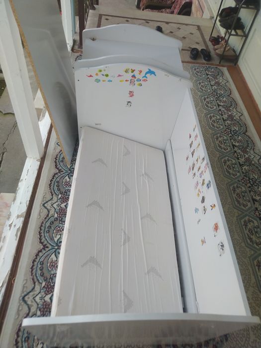 Detskiy kravat va garderob