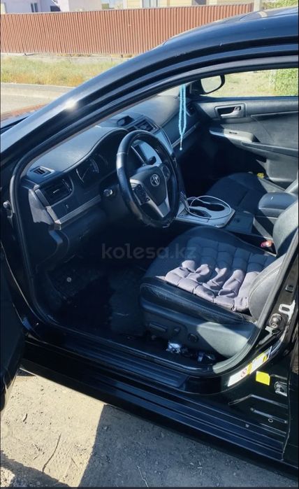 Автомобиль Toyta camry