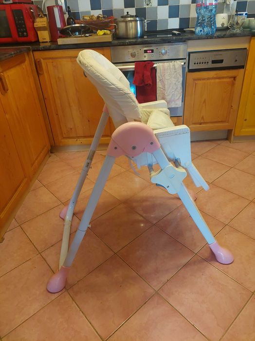 Детско столче за хранене Chipolino с колелца